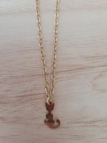 Chaine et pendentif chat en acier inoxydable doré