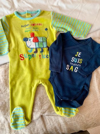 Lot 6 mois pyjama + body