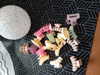 Sachet de petites pinces
