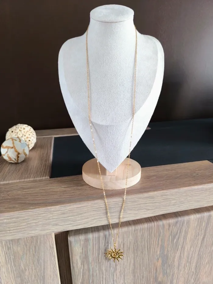 Sautoir ou collier long avec soleil - photo numéro 7