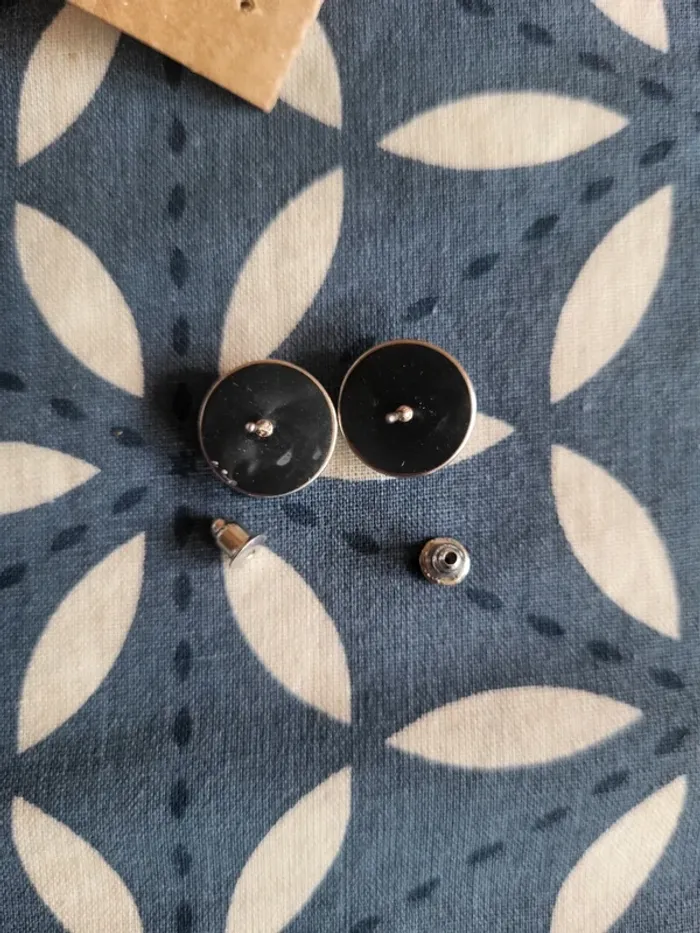 Boucles d'oreilles bleues - photo numéro 4