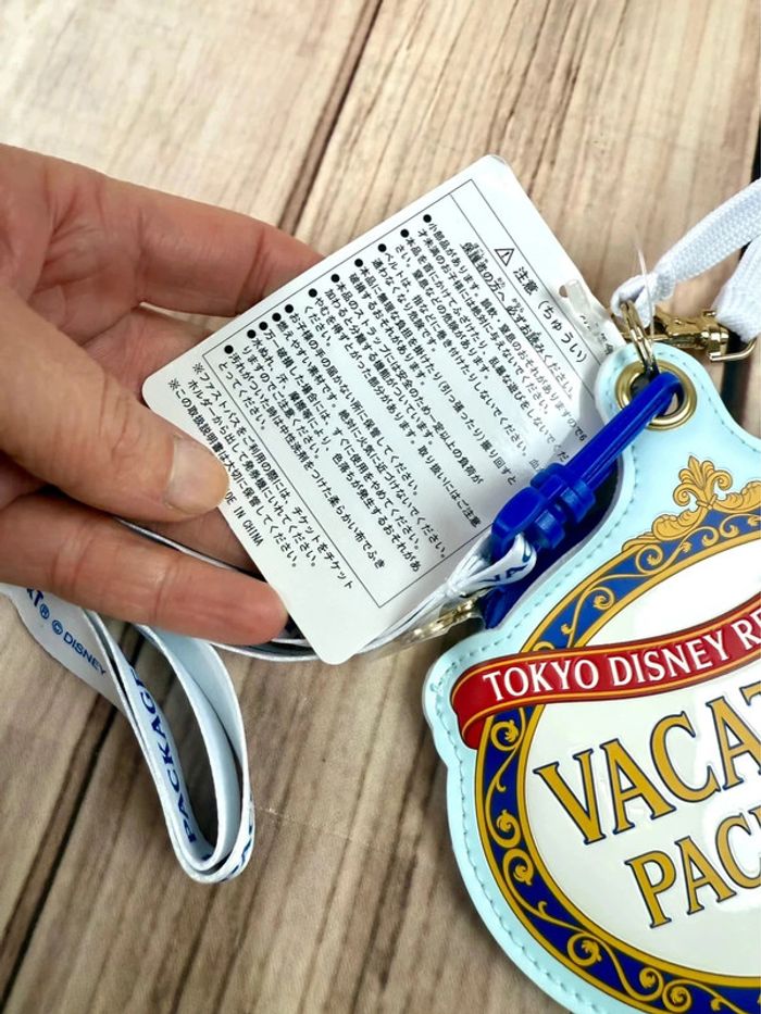 Lanière pass annuel ou magic pass Disneyland Mickey Tokyo Disney Resort - photo numéro 8
