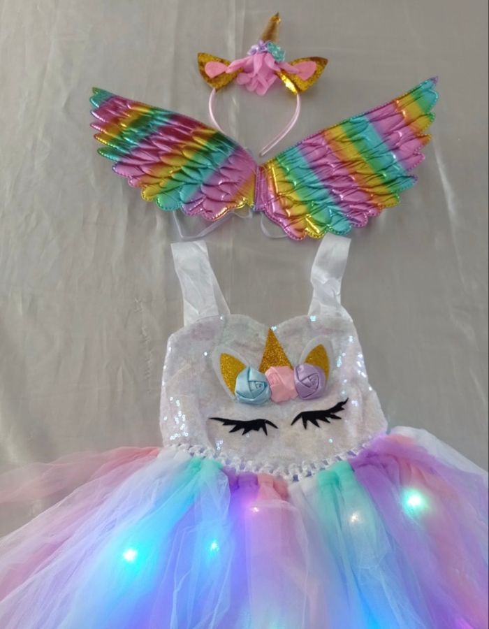 Déguisement princesse licorne LED 3ans - photo numéro 2