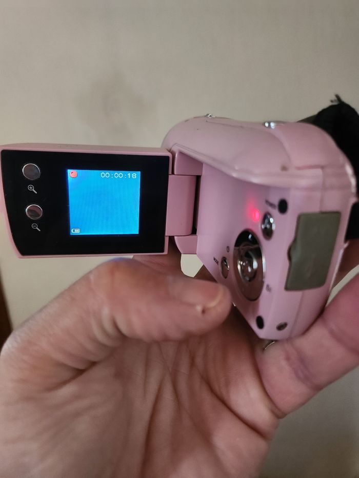 Camera Hello Kitty - photo numéro 3