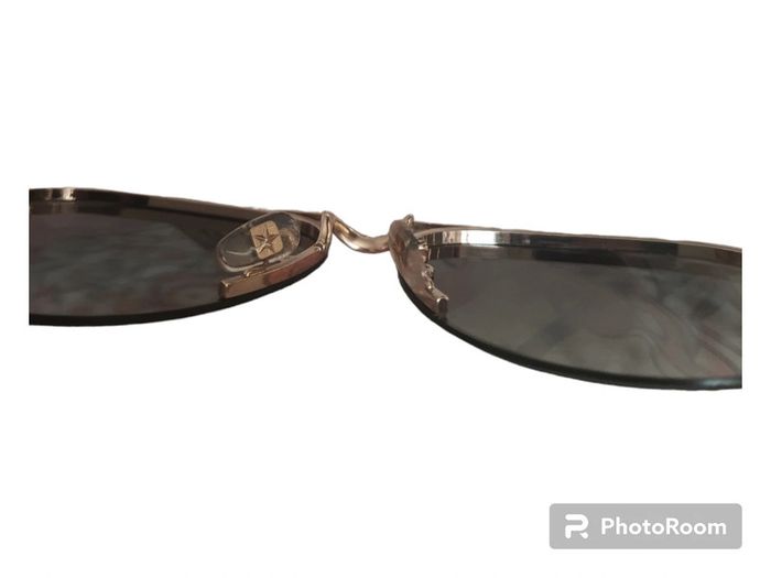 Lunette de soleil givenchy - photo numéro 7