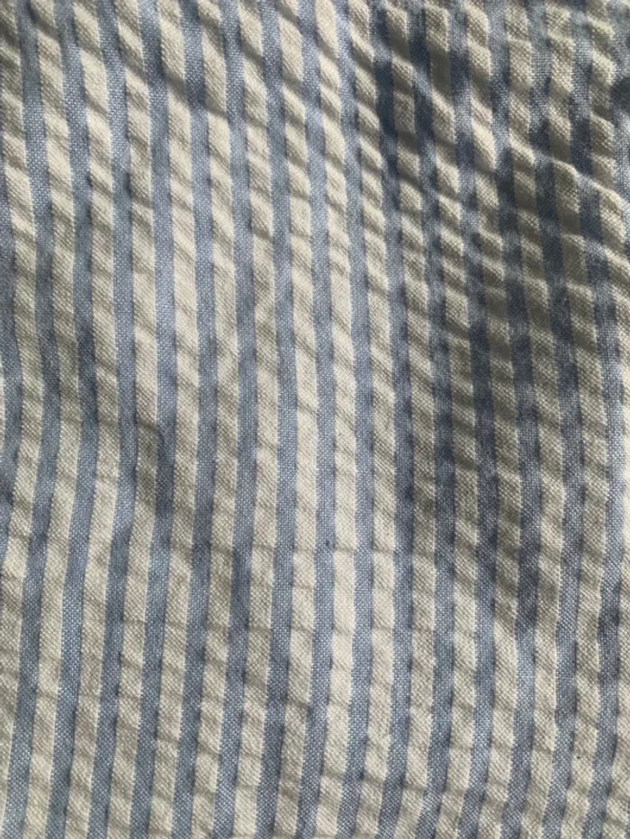 Short léger rayé bleu ciel et blanc - photo numéro 2