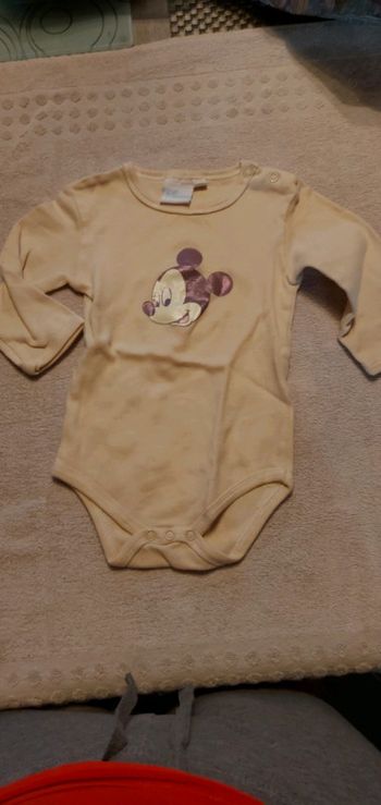 Body 12 mois disney