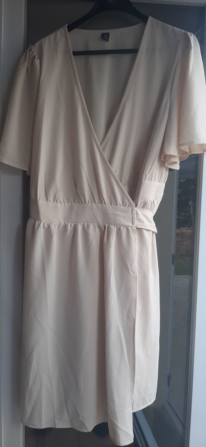 Robe cache coeur été