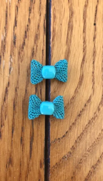 Boucle d’oreille bleu