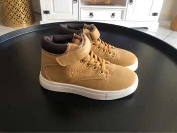 Chaussures chevignon taille 28