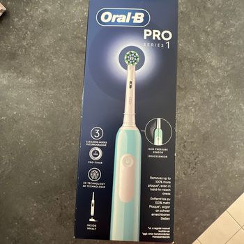 OralB Pro Série 1 Brosse Électrique