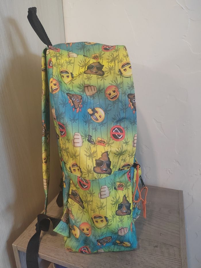 Cartable mixte à smiley / emojis - photo numéro 8