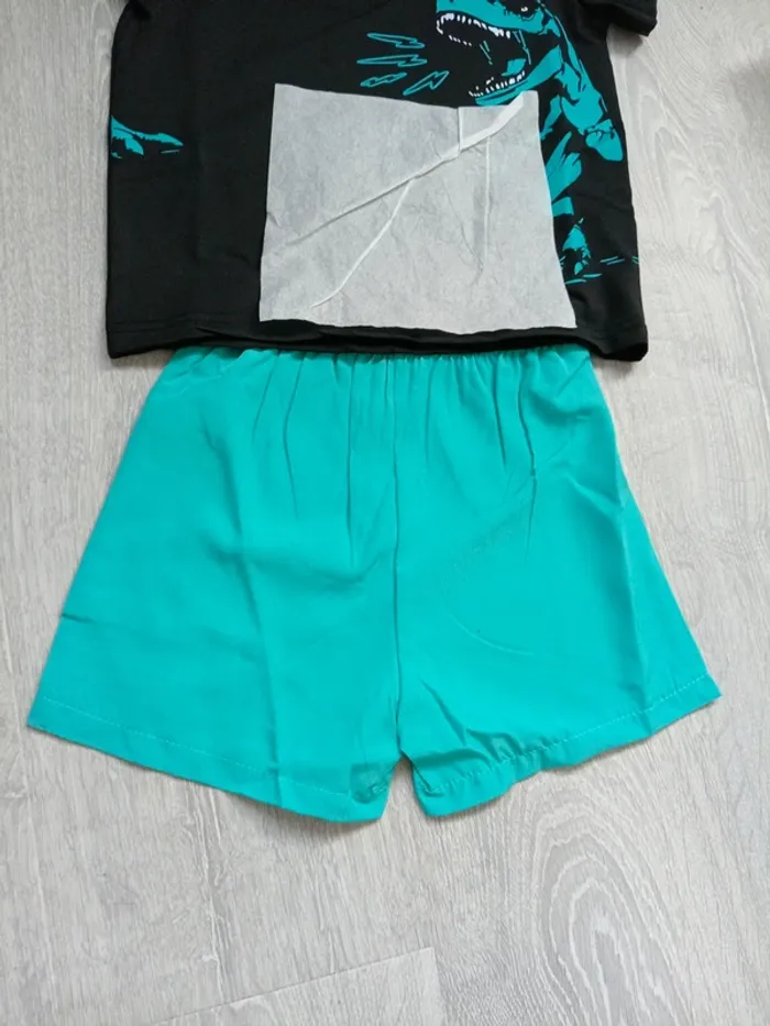 Ensemble t-shirt short - photo numéro 3