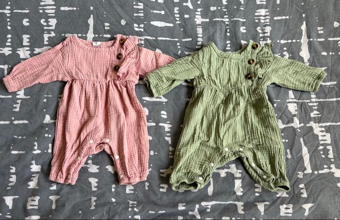 Lot vêtements bébé fille 1 mois - photo numéro 6