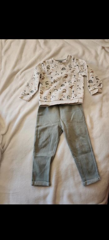 Ensemble sweat et pantalon