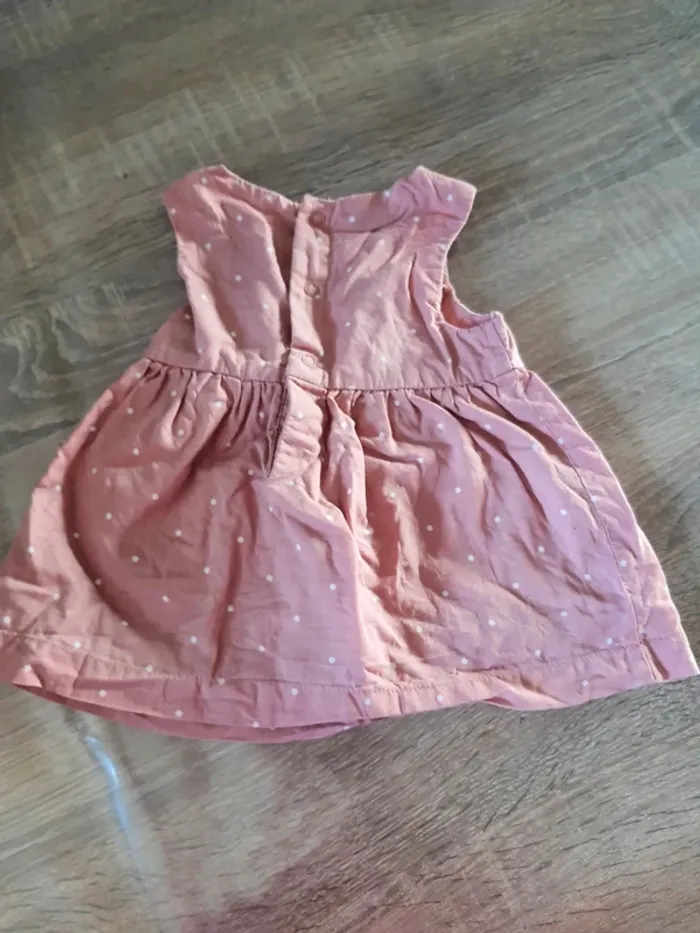 Robe rose à pois 1 mois Kiabi - photo numéro 2