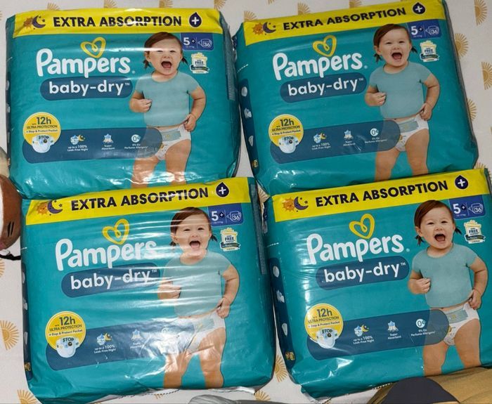 Pampers taille 5+