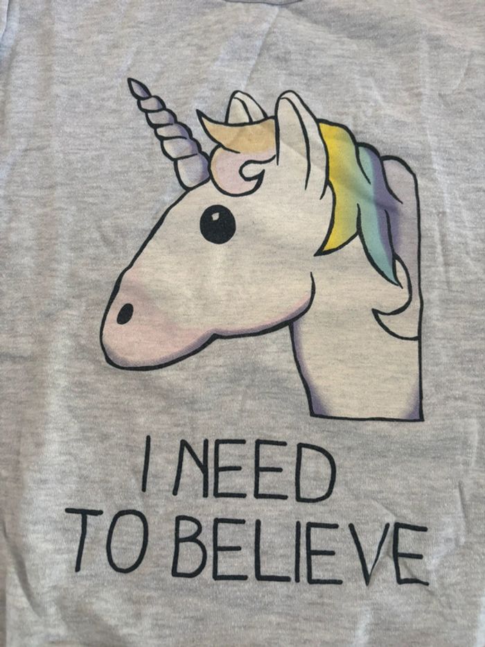 Pull Licorne taille L - photo numéro 2