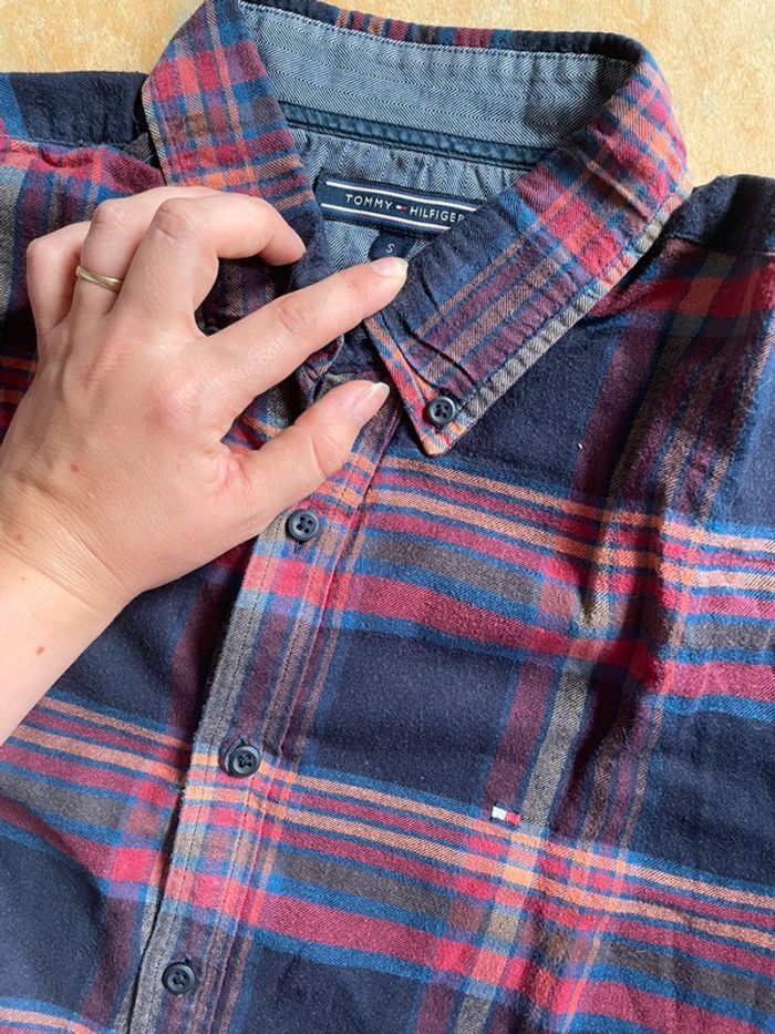 Chemise à carreaux Tommy Hilfiger taille S très bon état - photo numéro 3