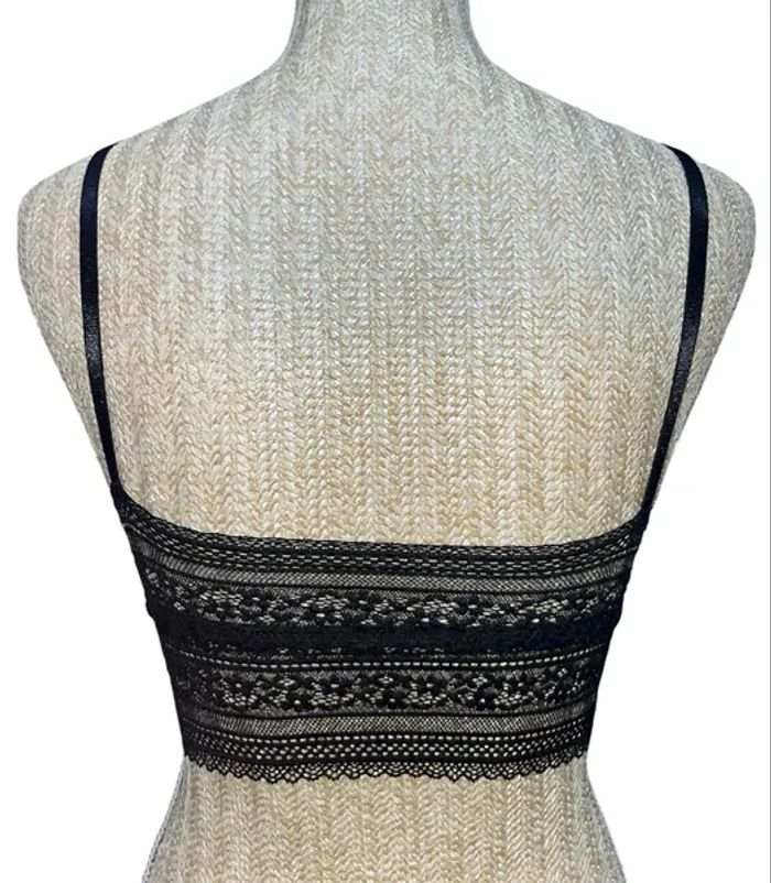 Brassière Bixtra en dentelle noire avec strass Taille S/M Neuf - photo numéro 3