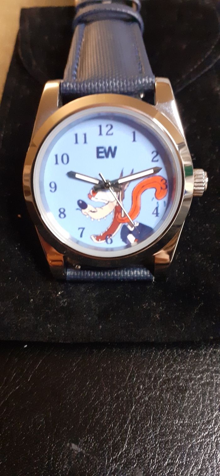 Montre cartoon unique - photo numéro 4