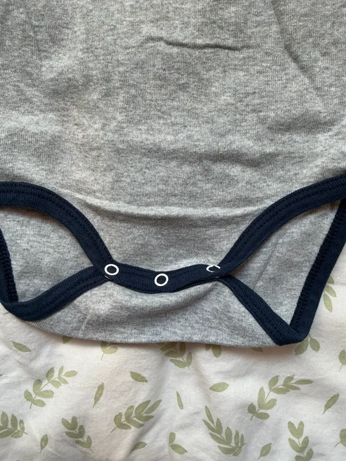 body manches longues gris absorba 12 mois - photo numéro 4