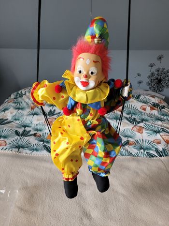 Clown arlequin en porcelaine