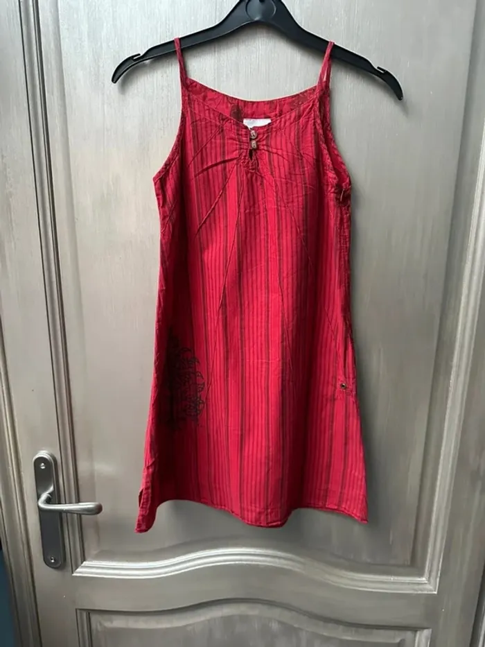 Robe sans manche IKKS fille rouge 8 ans - photo numéro 2