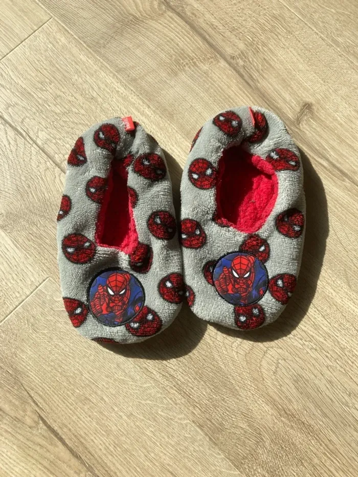 Chausson Spiderman 31-32
