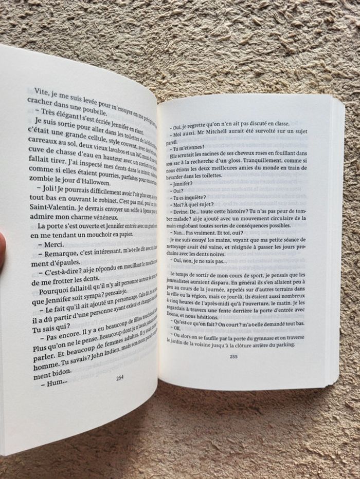 Livre Conversion de Katherine Howe - photo numéro 7