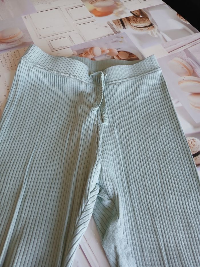 Legging "Kiabi" 12 ans. - photo numéro 2