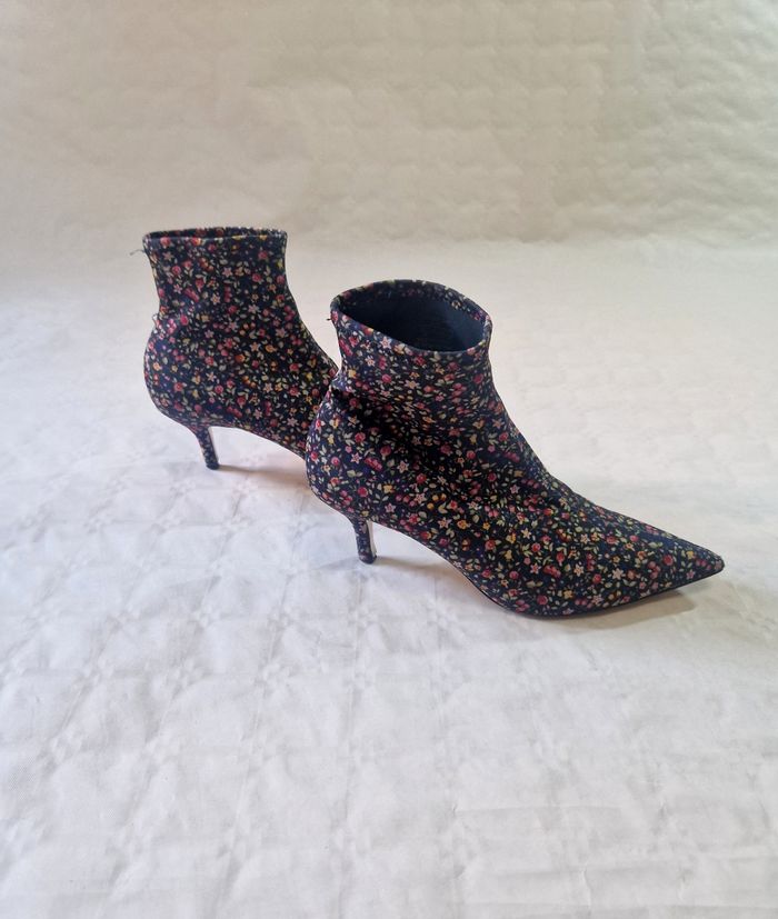 Chaussures à talons  , escarpins  , femme , Zarawoman  ,  motif fleurs originale   , taille 36 - photo numéro 4