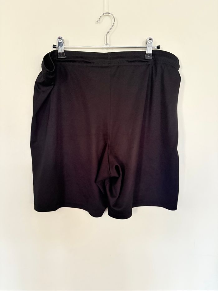 Short Nike - photo numéro 3