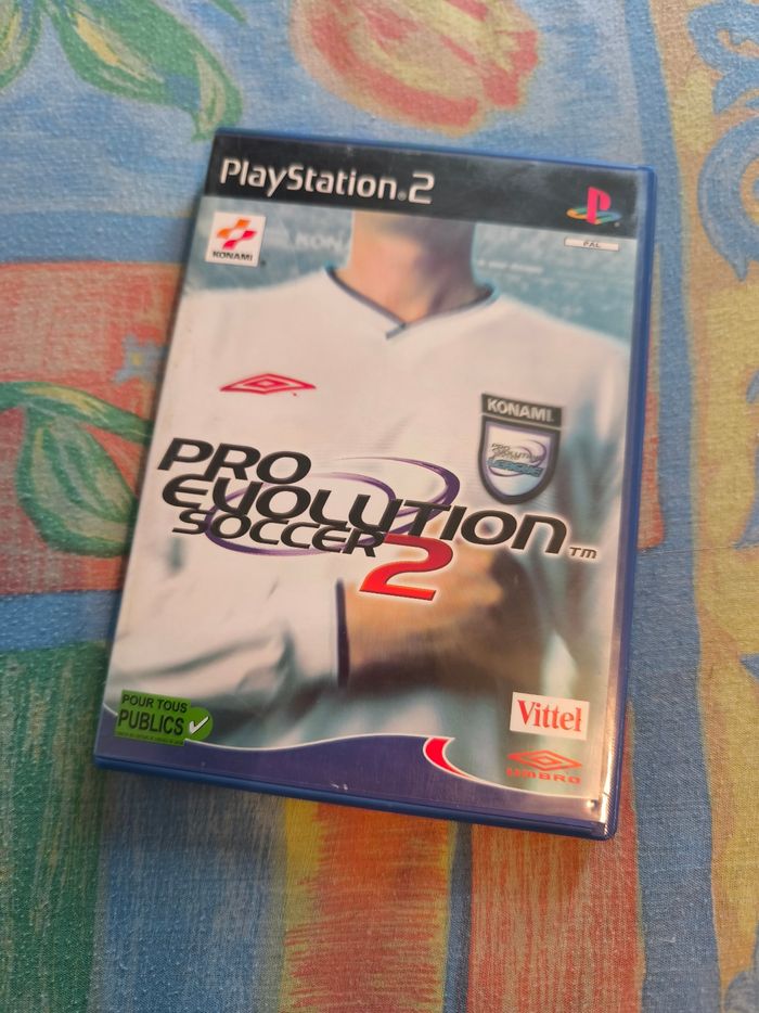 PS2 - PES 2 - photo numéro 1