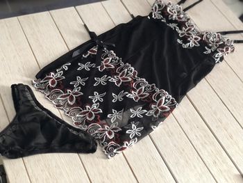 Ensemble Nuisette lingerie sexy + tanga