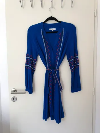 Robe bleu électrique brodée Les Petites taille S neuve