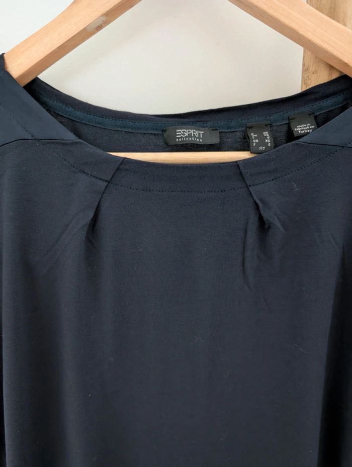 Haut esprit avec détails type soie - photo numéro 5