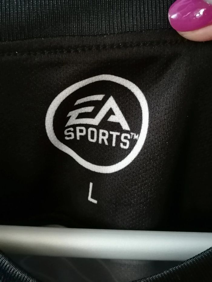Tee-shirt EA Fifa L - photo numéro 3
