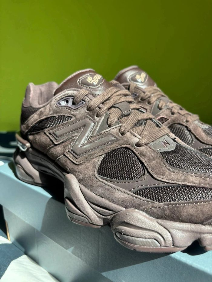 New balance 9060 Marron • taille 40,5 - photo numéro 6