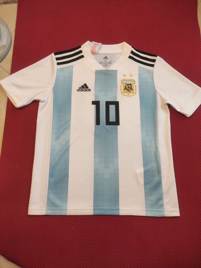 Maillot de foot Messi Argentine, Adidas Authentique Officiel taille enfant 9/10 ans - photo numéro 2