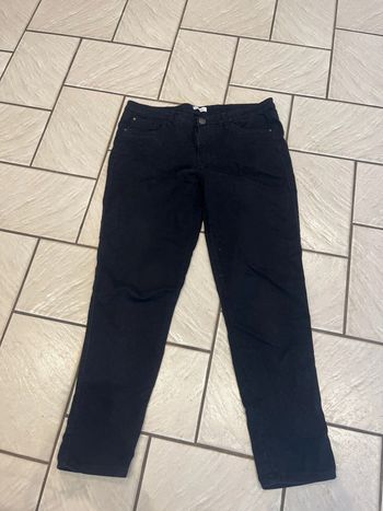 Pantalon taille 44