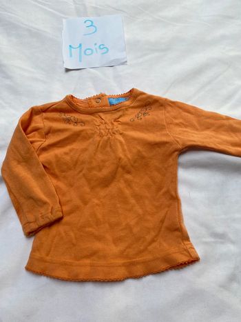 Pull 3 mois très bonne ahh