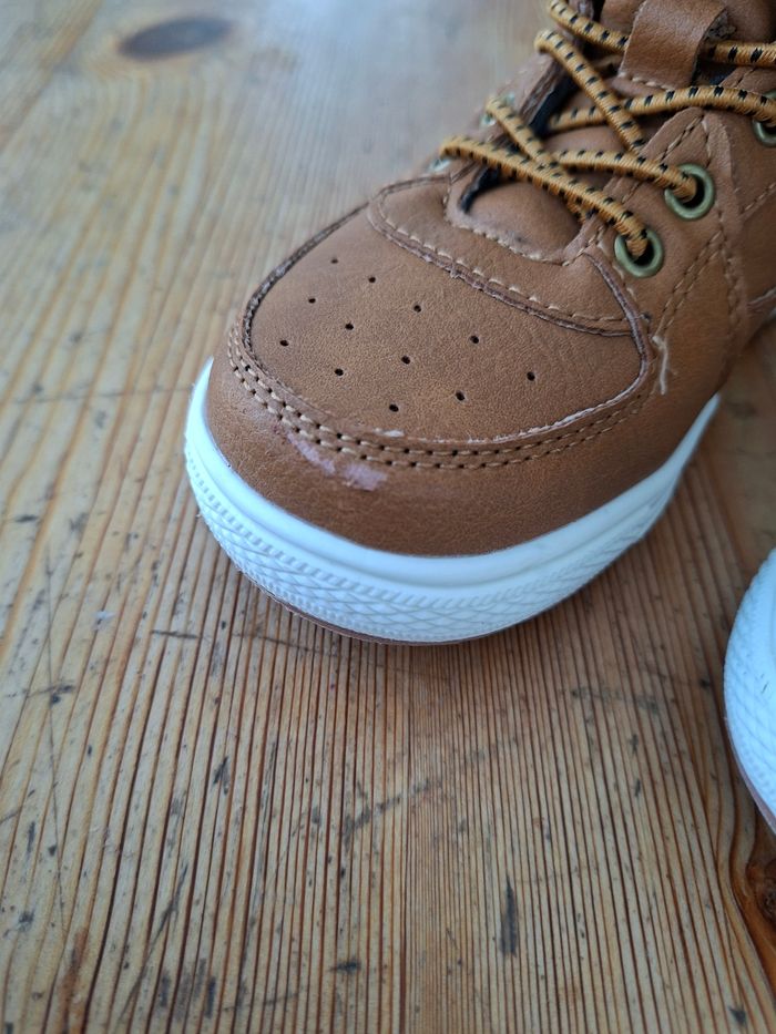 Chaussures taille 26 - photo numéro 2