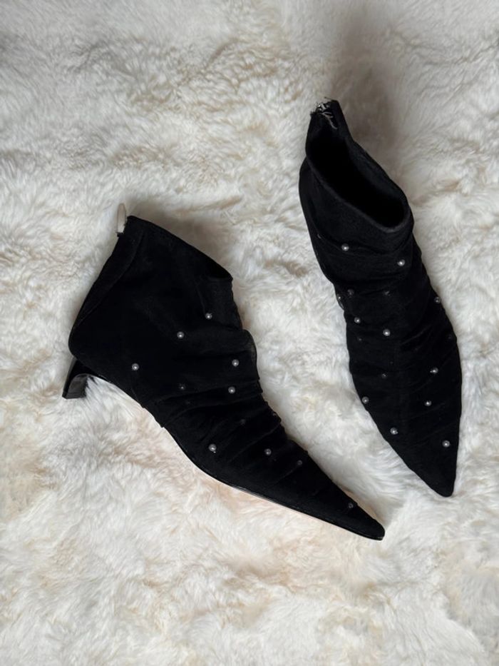 Bottines noires à bouts pointus 36 Zara