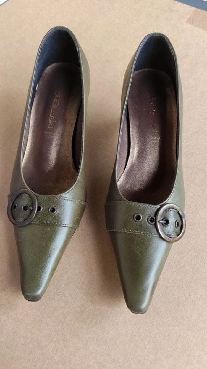 Escarpins vert olive