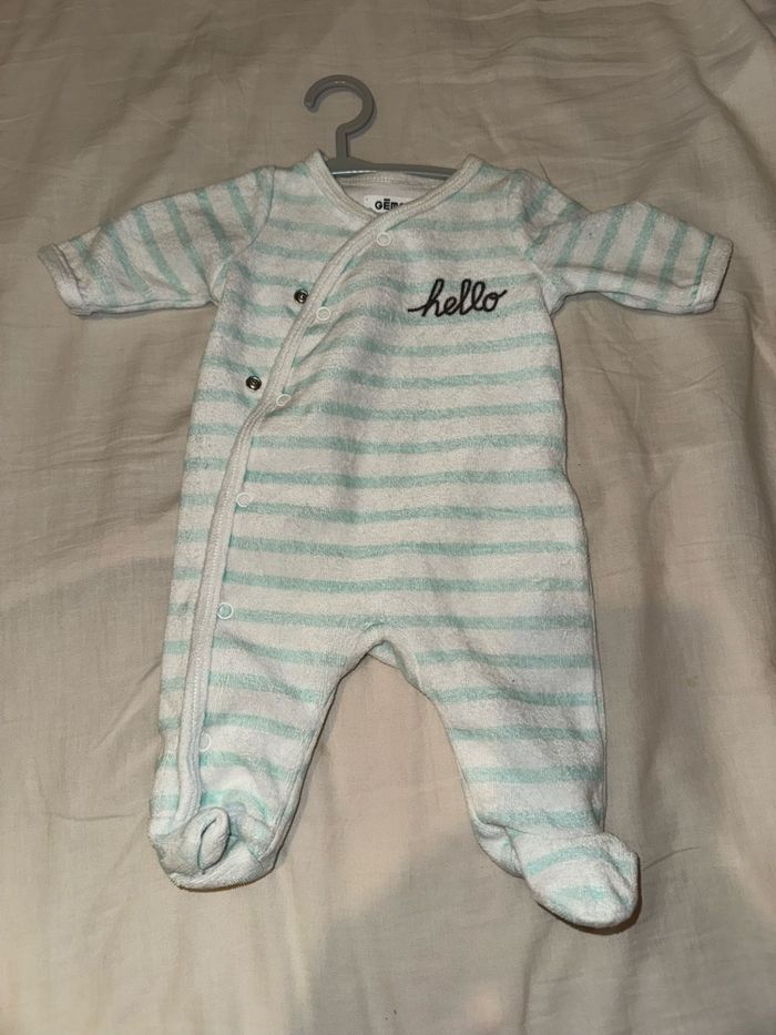Pyjama bébé taille naissance