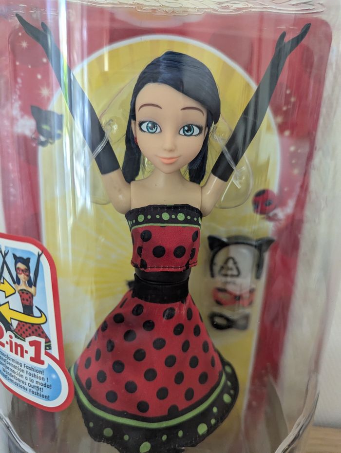 Poupée miraculous ladybug hero switch - photo numéro 3