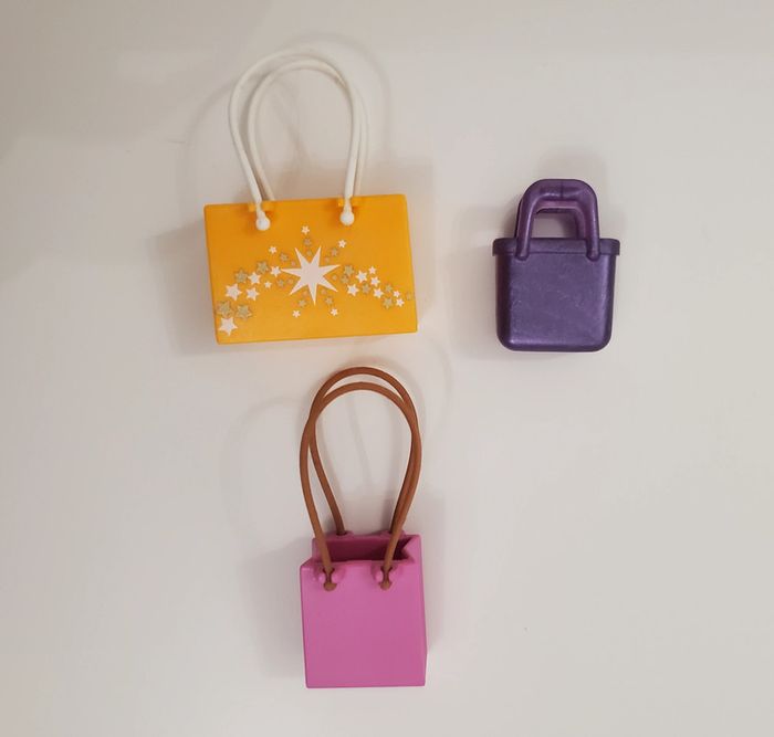Playmobil Accessoires, Lot de 10 sacs. Sacs à main, Sacs de Sport, Sac de shopping très bon état - photo numéro 3