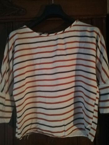 Tee-shirt blanc à rayures esprit