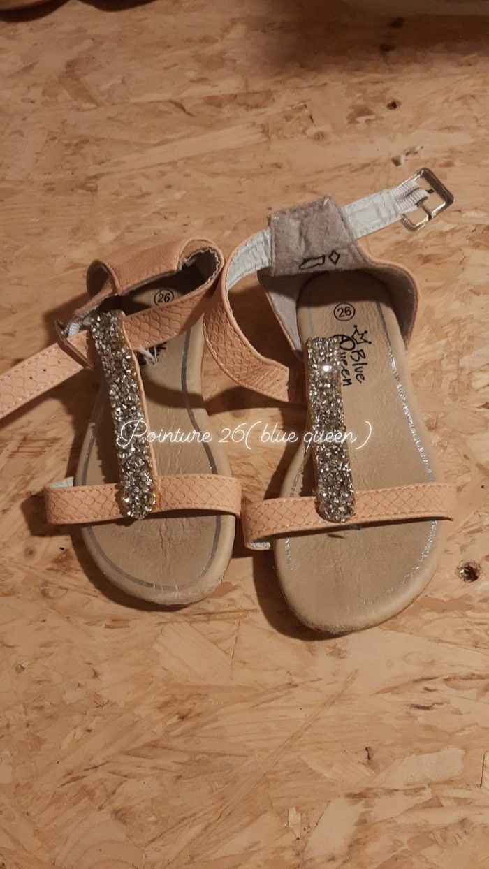 Sandale